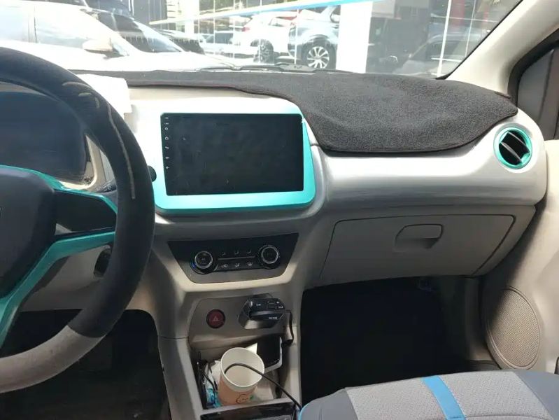 yizhi ev2