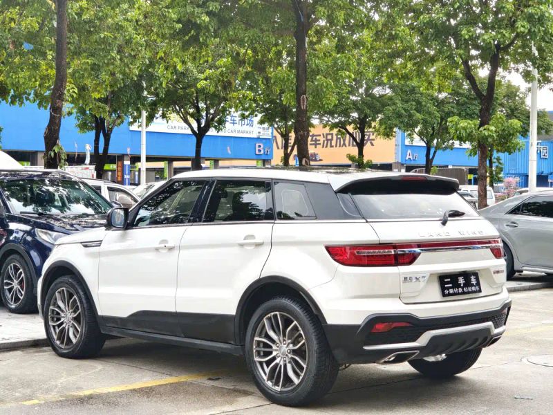 Landwind x7
