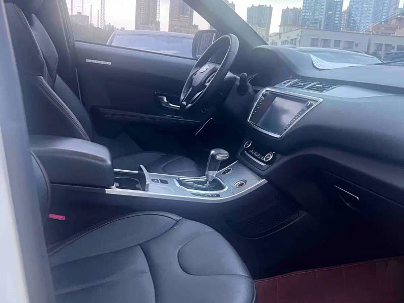 Landwind x7