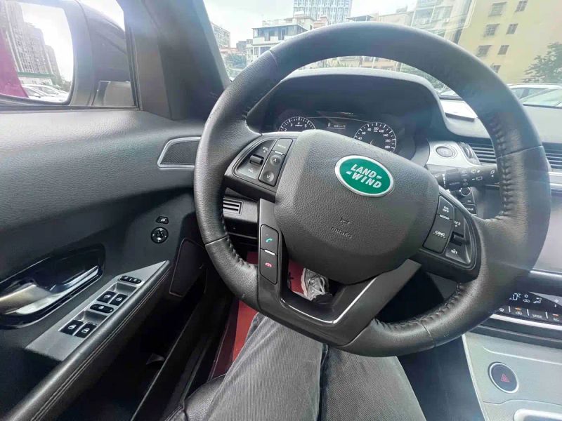 Landwind x7