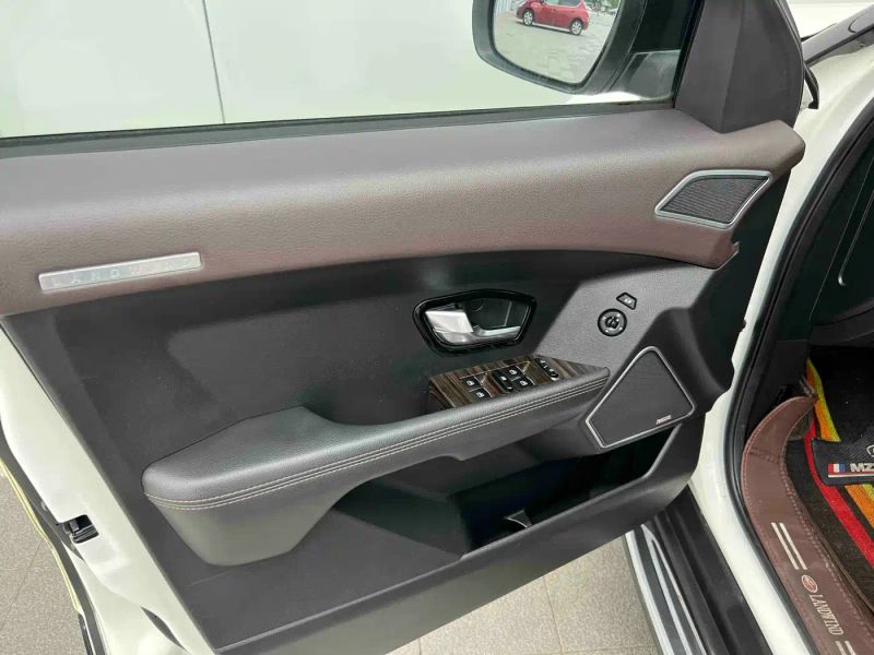 Landwind x7