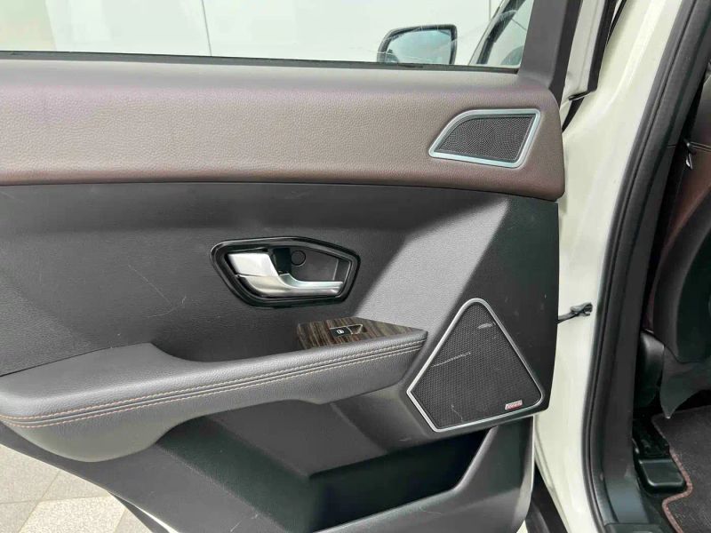 Landwind x7