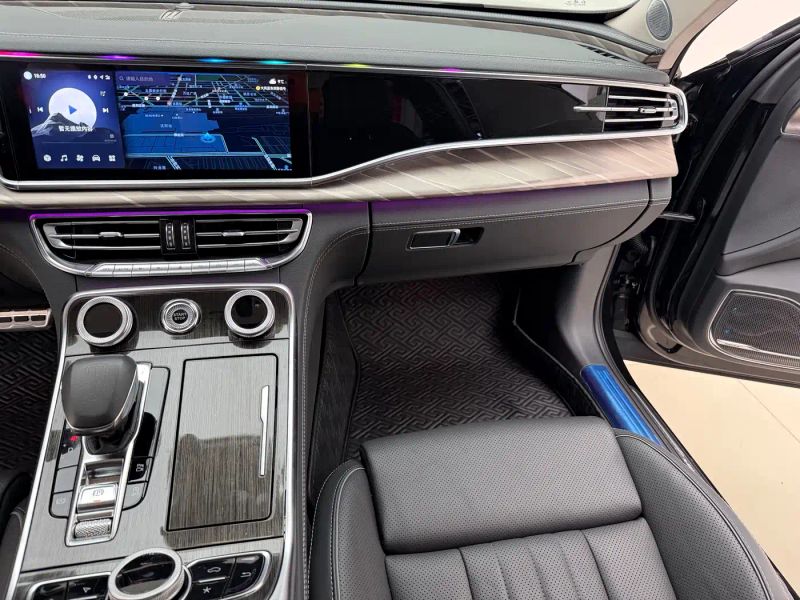 Hongqi h9