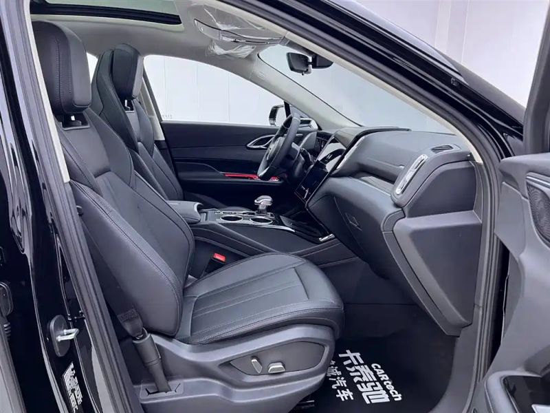 Hongqi hs3