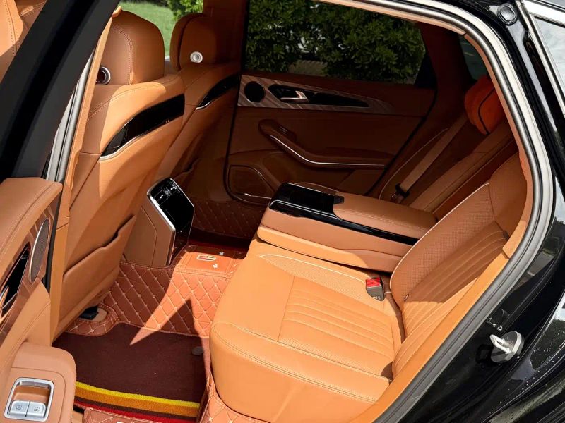Hongqi h9