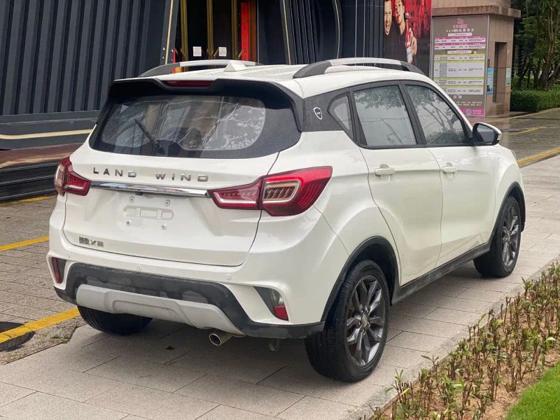 Landwind x2