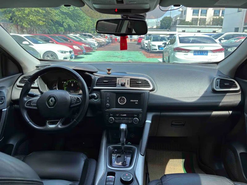 koleos kadjar
