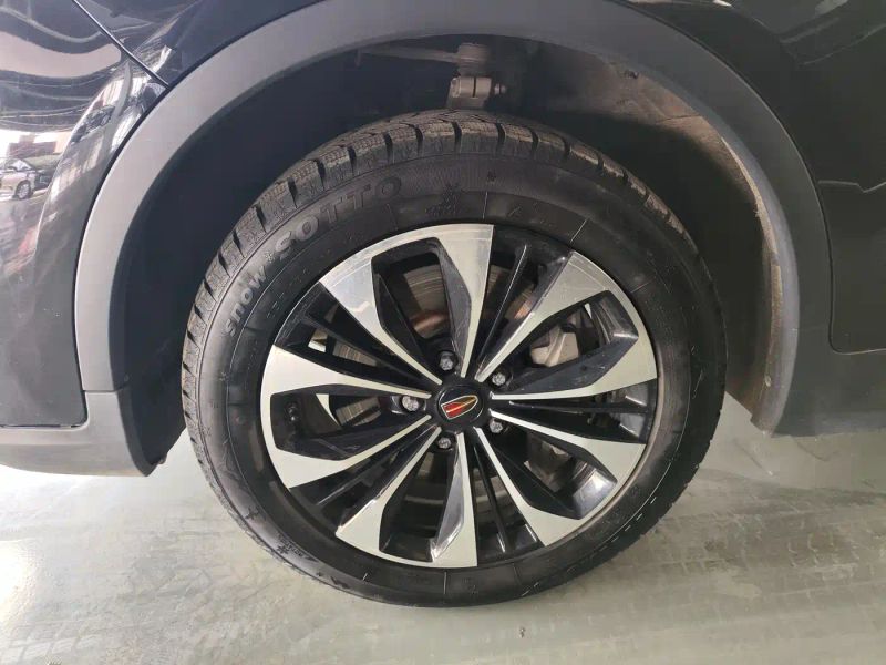 Hongqi hs