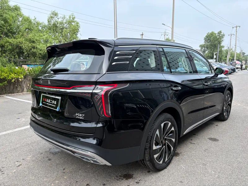 Hongqi hs7