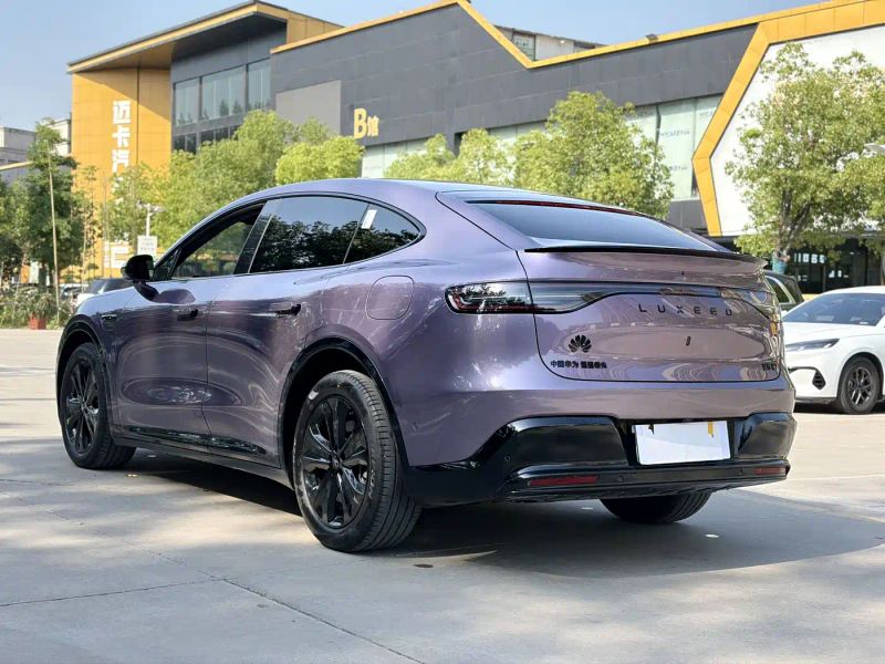 Luxeed r7