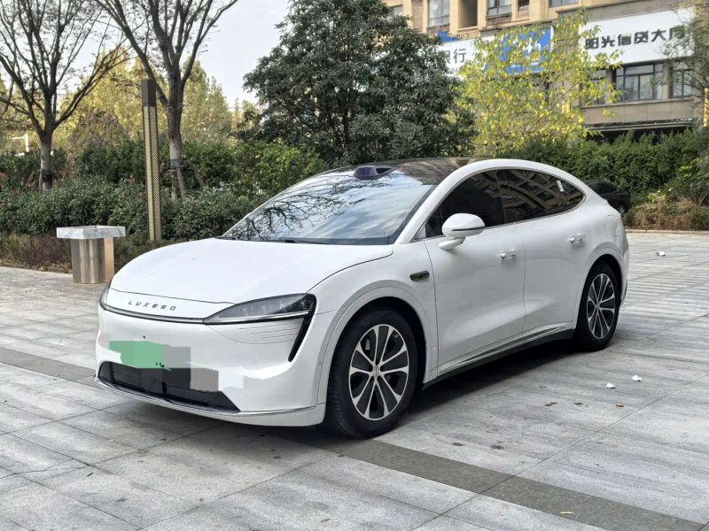 Luxeed r7
