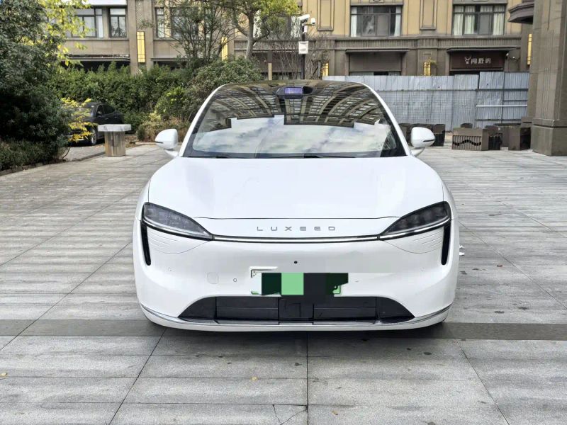 Luxeed r7