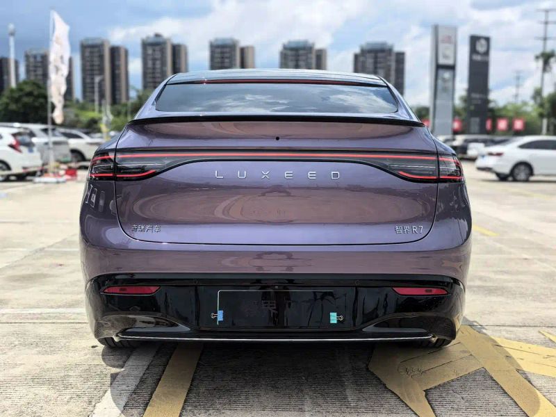 Luxeed r7