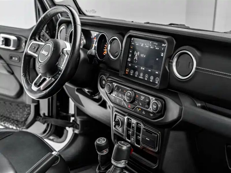 Jeep gladiator