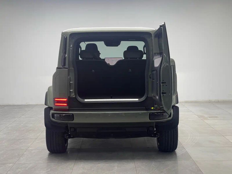 Icar super