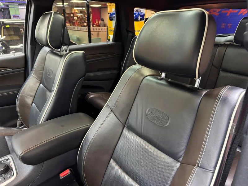 Jeep grand-cherokee-imported