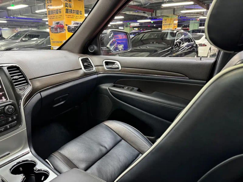 Jeep grand-cherokee-imported