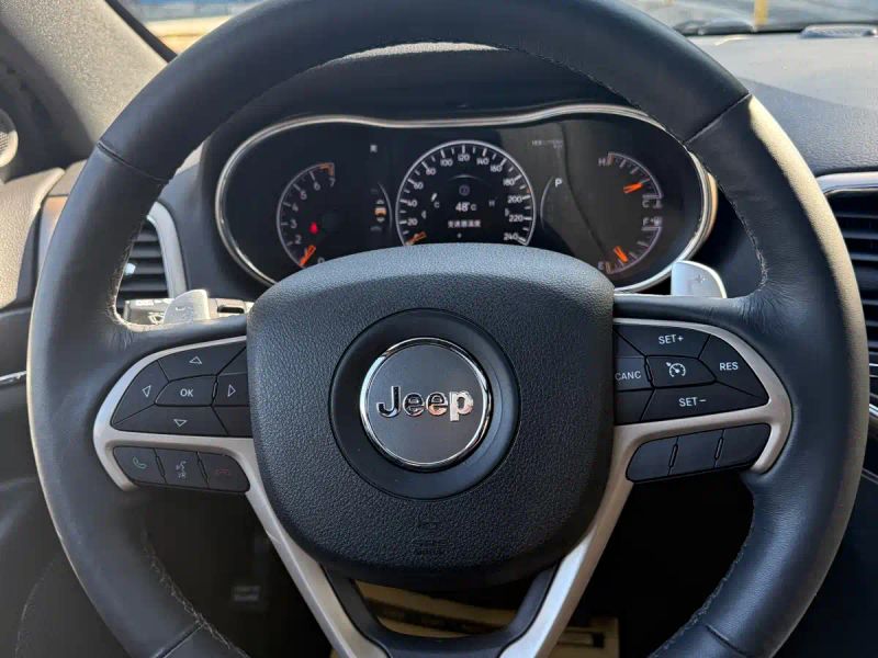 Jeep grand-cherokee-imported