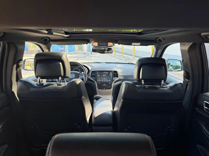 Jeep grand-cherokee-imported