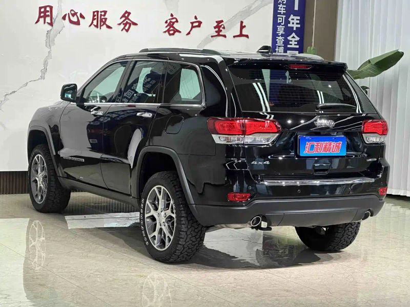 Jeep cherokee