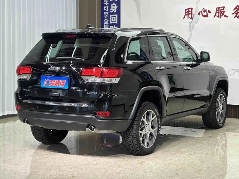 Jeep cherokee