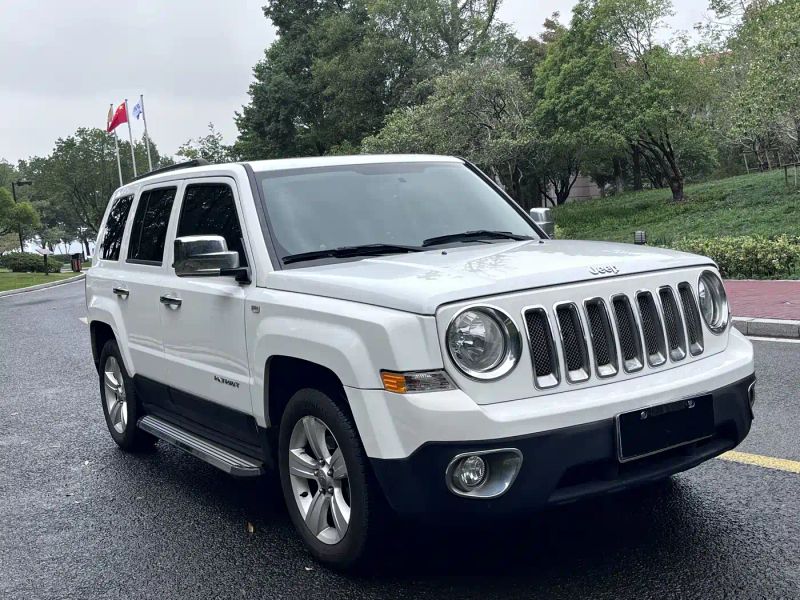 Jeep grand-cherokee-imported