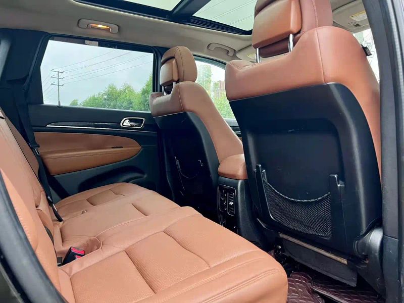 Jeep grand-cherokee