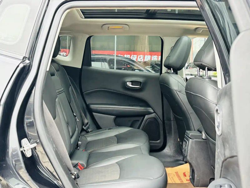 Jeep compass