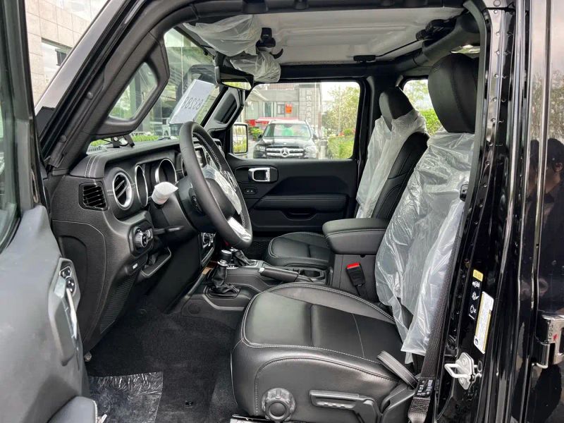 Jeep grand-cherokee-imported