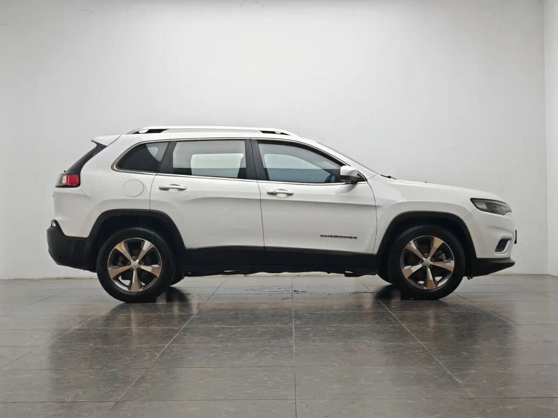 Jeep cherokee