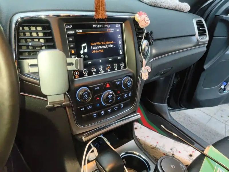 Jeep grand-cherokee-imported