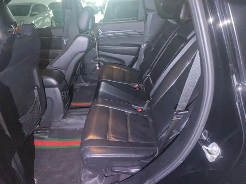 Jeep grand-cherokee-imported