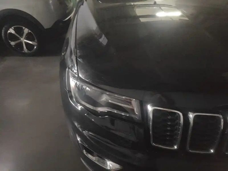 Jeep grand-cherokee-imported