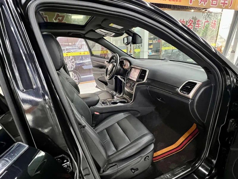 Jeep grand-cherokee