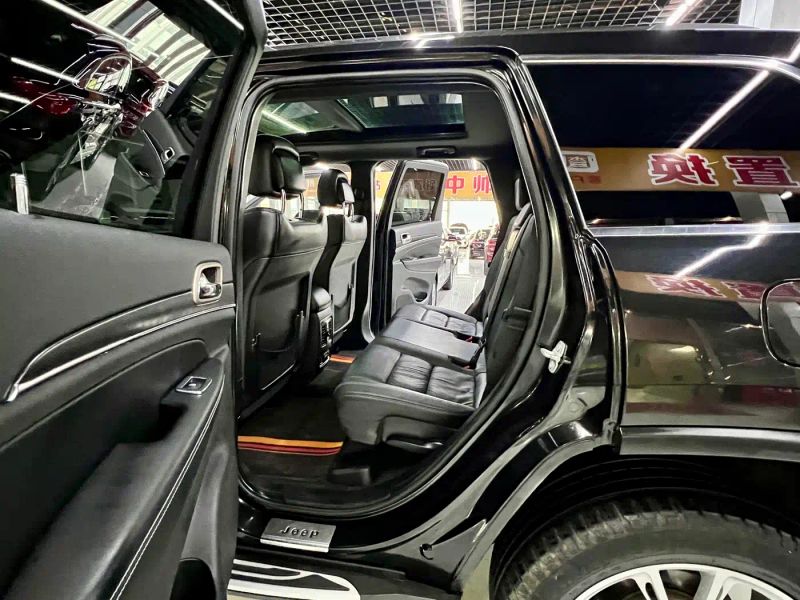 Jeep grand-cherokee