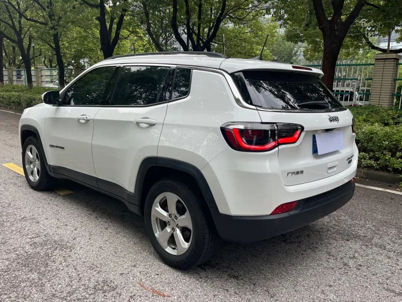 Jeep grand-cherokee-imported