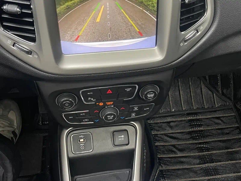 Jeep grand-cherokee-imported