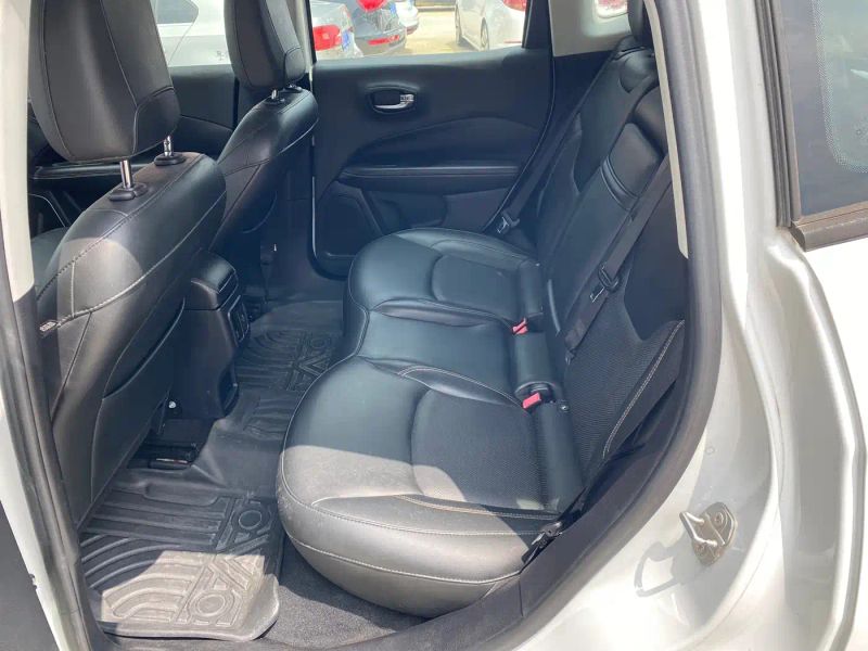 Jeep grand-cherokee-imported