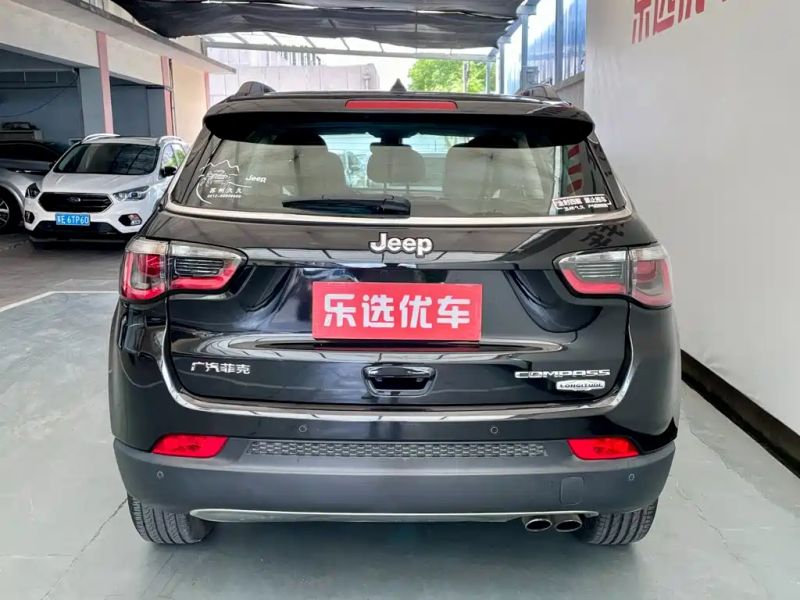 Jeep grand-cherokee-imported