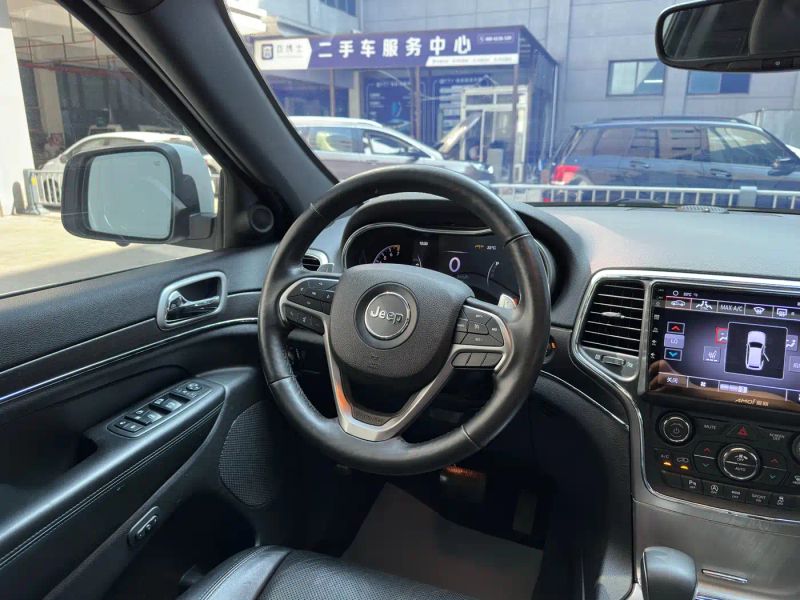 Jeep grand-cherokee