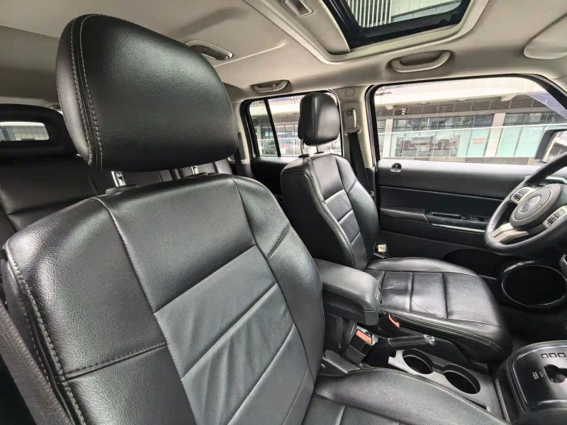 Jeep grand-cherokee-imported