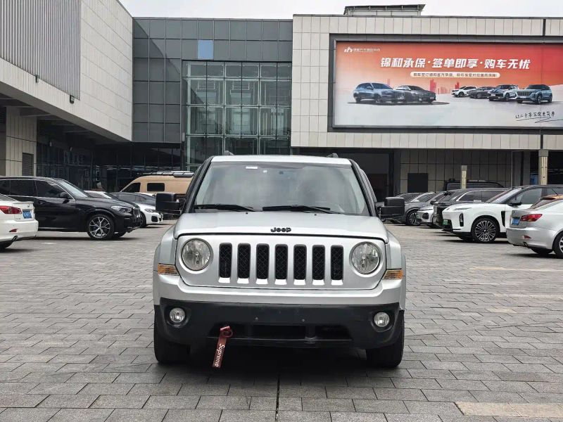 Jeep grand-cherokee-imported