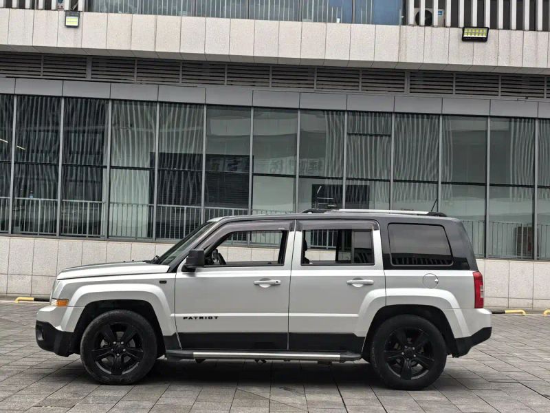 Jeep grand-cherokee-imported