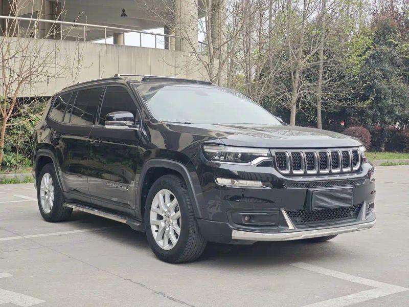 Jeep commander