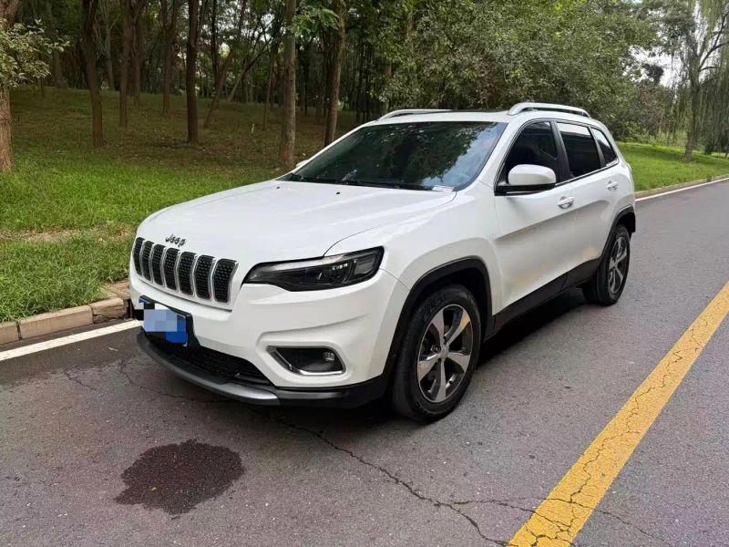 Jeep cherokee