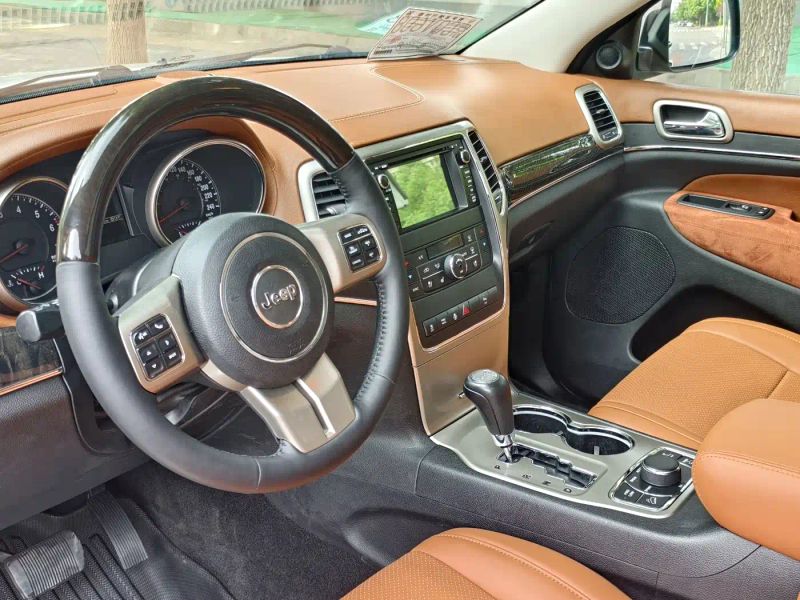 Jeep grand-cherokee-imported