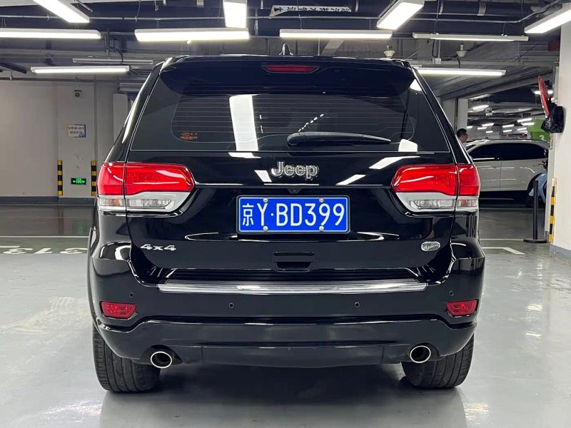 Jeep grand-cherokee-imported