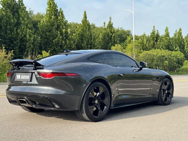 Jaguar F-TYPE