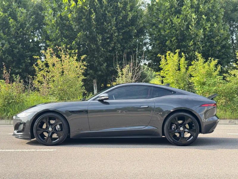 Jaguar F-TYPE