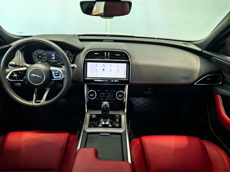 Jaguar xel